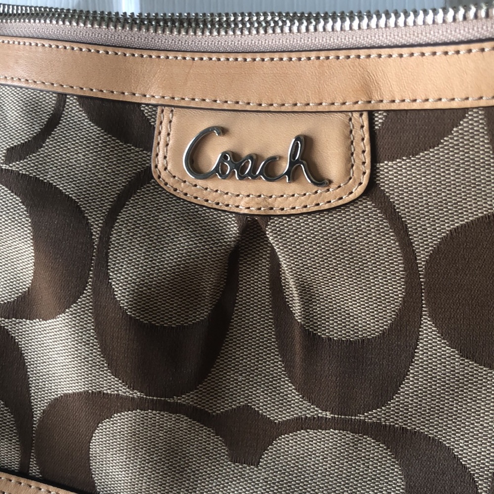 Coach Handbag - Picture 2 of 5